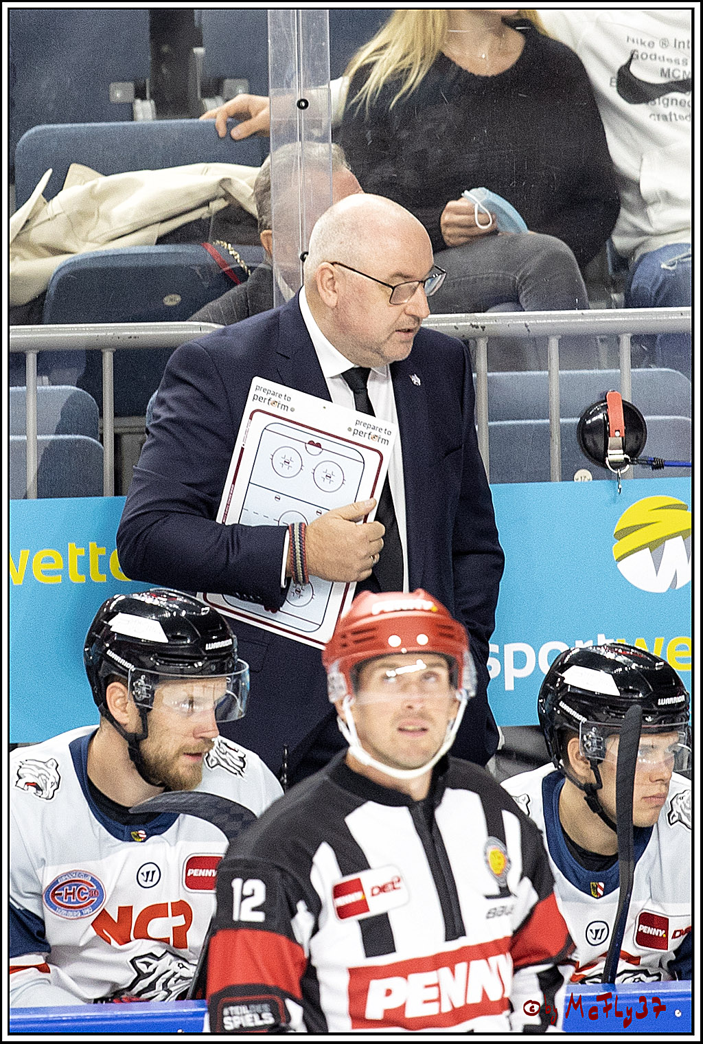 PENNY DEL;  Koelner Haie - Nuernberg Ice Tiger; Koeln, 21.09.2021
